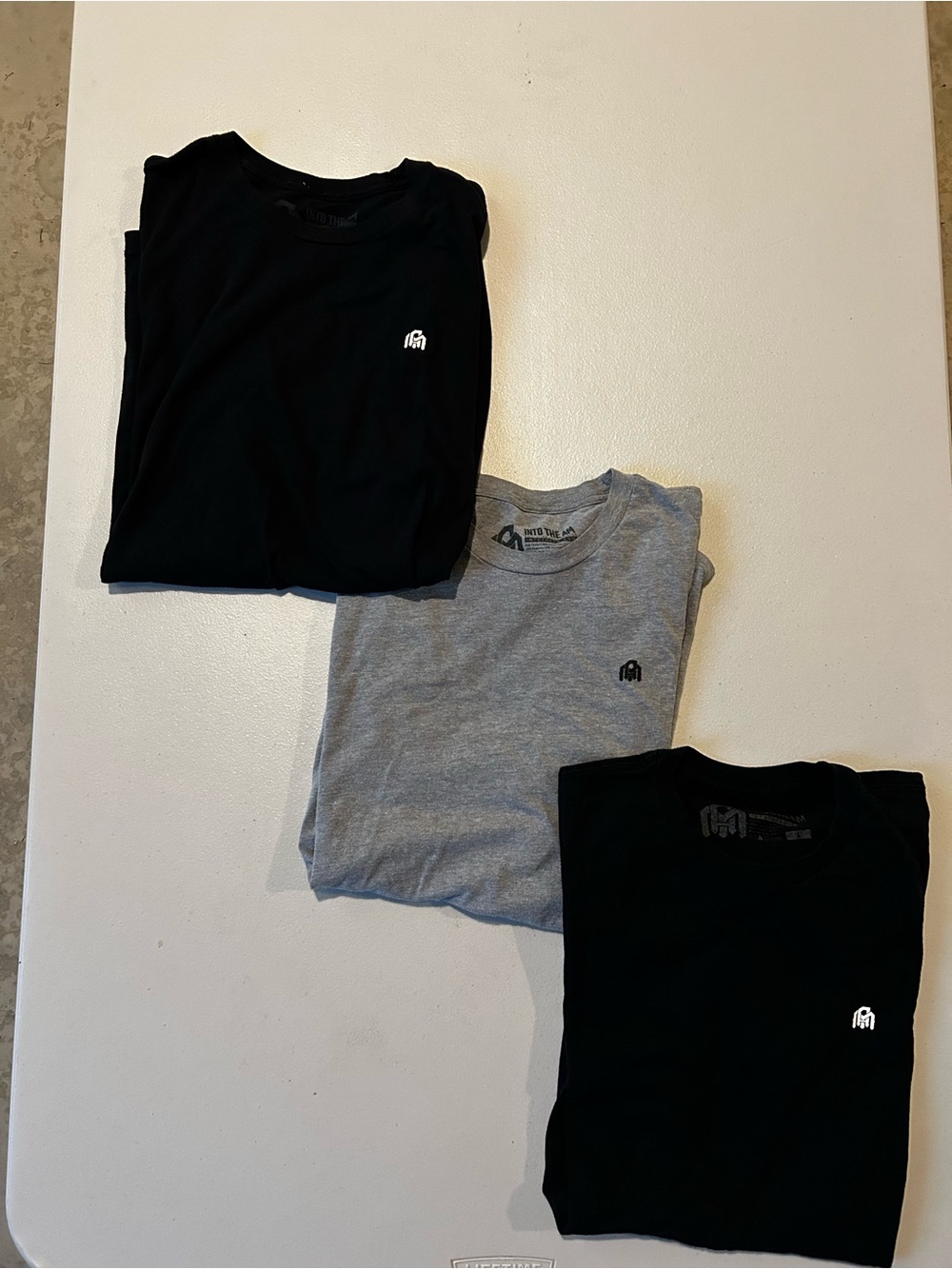 3-Pack Crewneck Tees Into The AM Brand